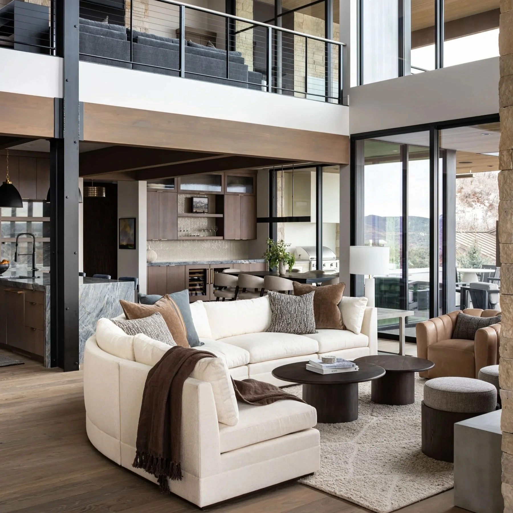 HOUSE OF GLASS